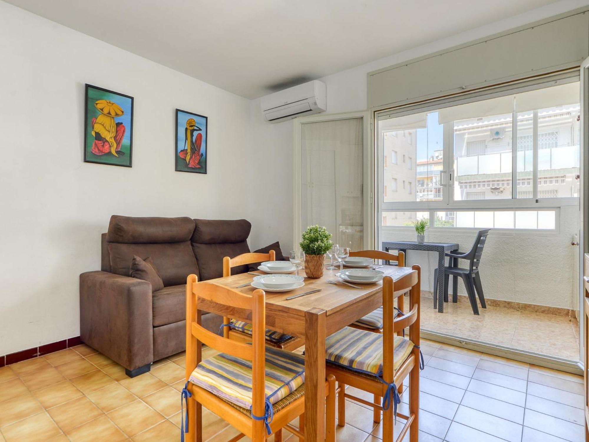 With View Apartment Roses